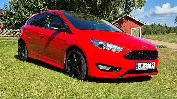 Ford Focus 2016 photo 2