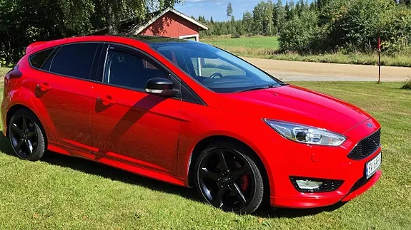 Ford Focus 2016 photo 4