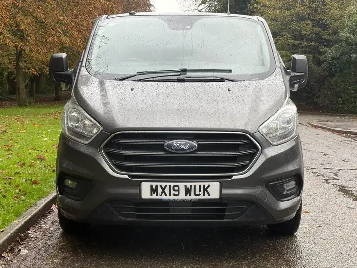 Ford Transit Custom 2019 photo 2