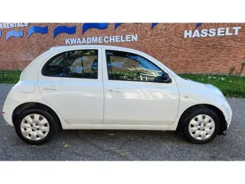 Nissan Micra 2004 photo 2