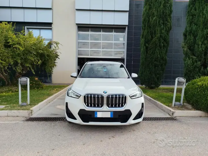 BMW X1 2026 photo 2
