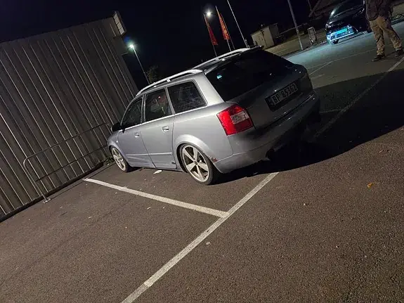 Audi A4 2004 photo 3