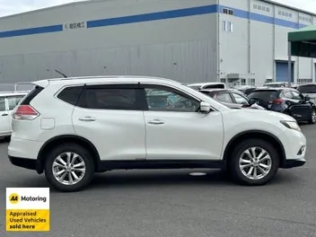 Nissan X-Trail 2015 photo 4