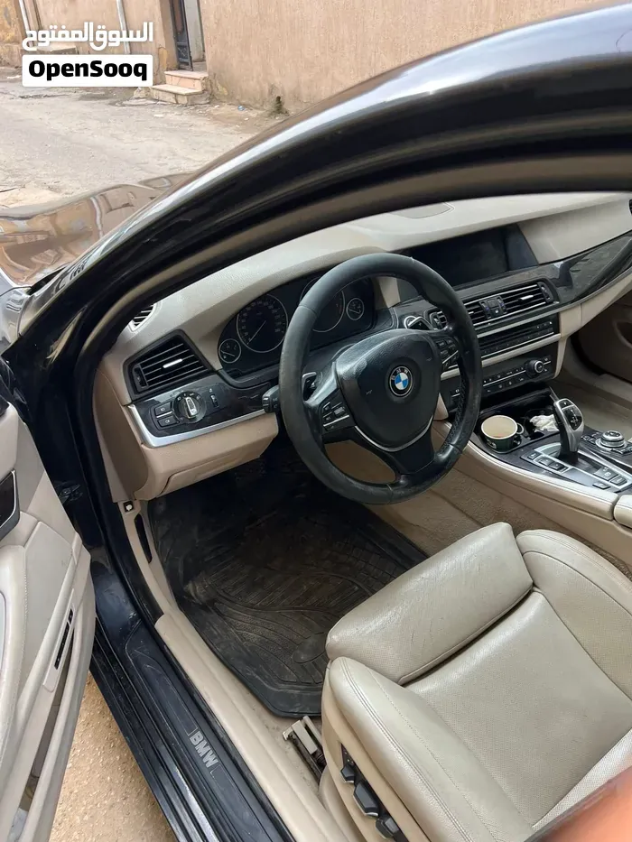 BMW 5 Series 2012 photo 3