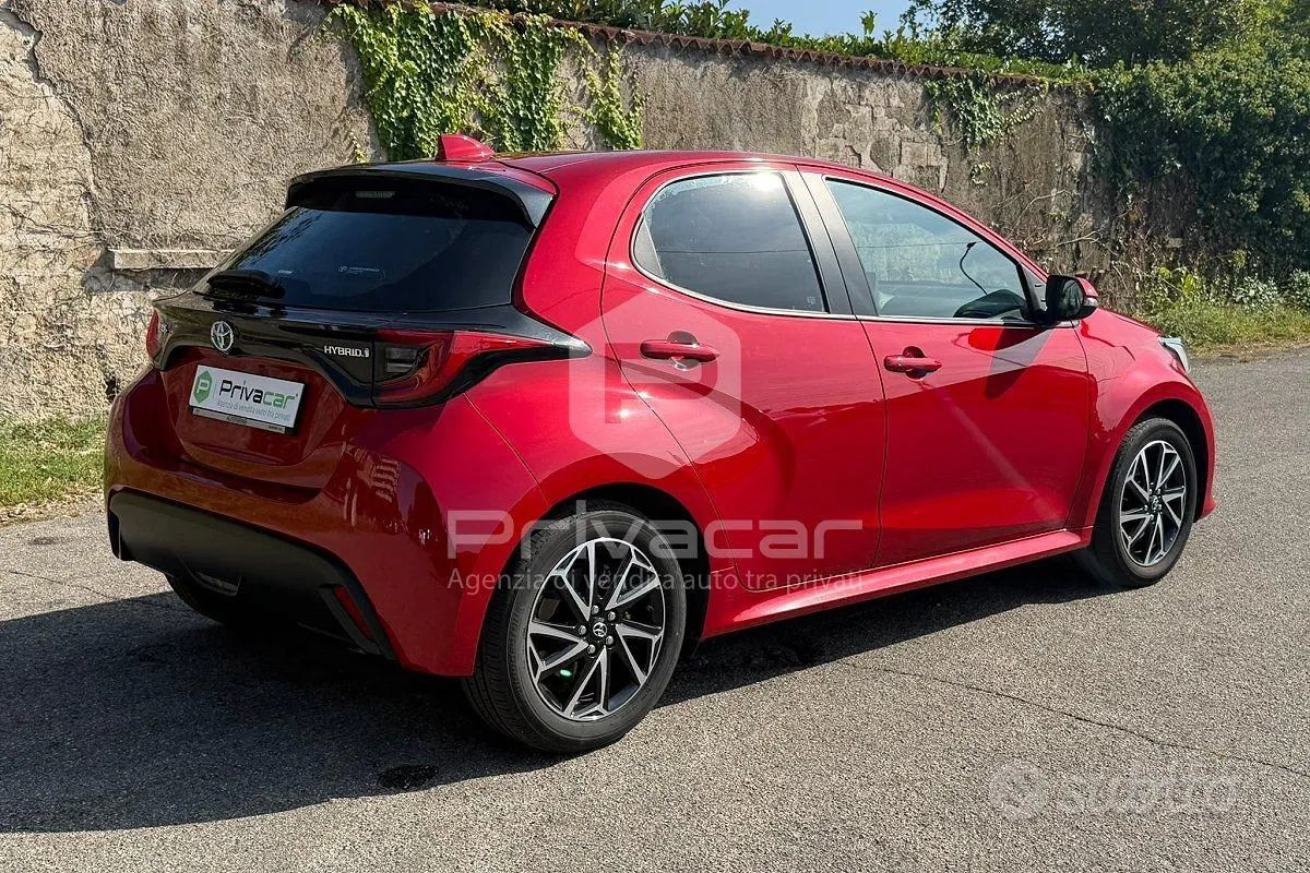 Toyota Yaris 2023 photo 5