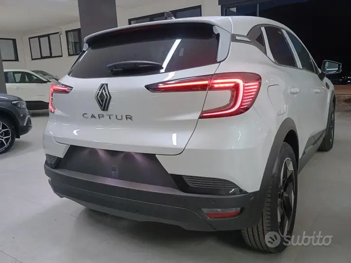 Renault Captur 2026 photo 4