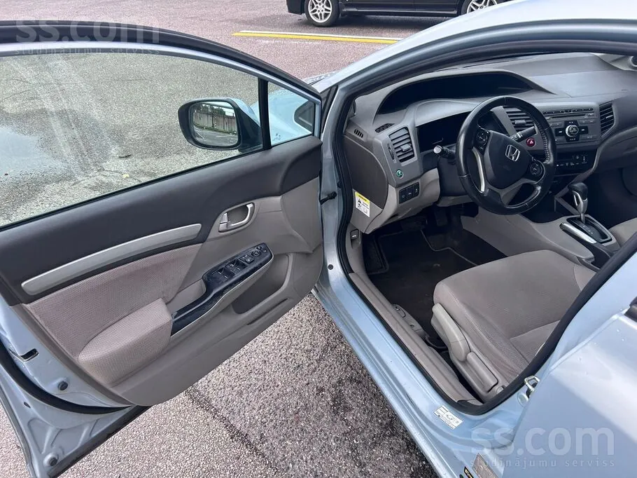Honda Civic 2012 photo 5