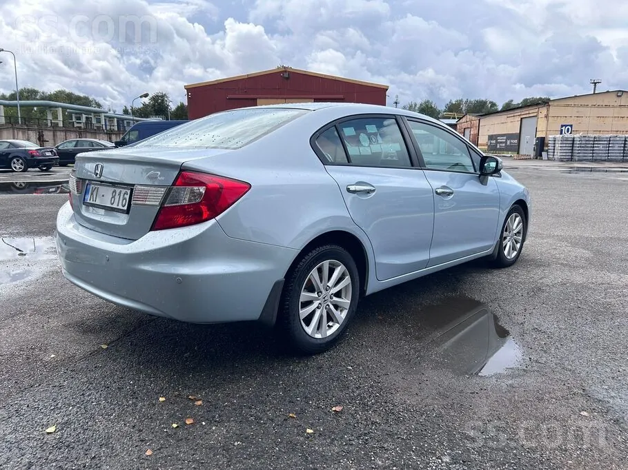 Honda Civic 2012 photo 4