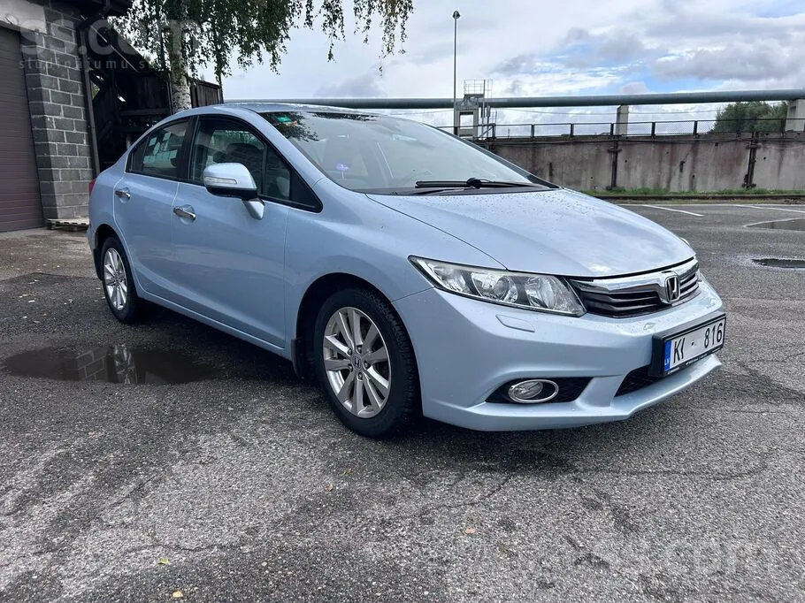 Honda Civic 2012 photo 3