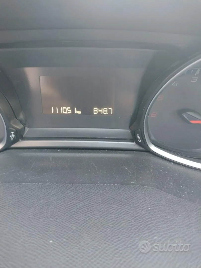 Peugeot 308 2020 photo 4