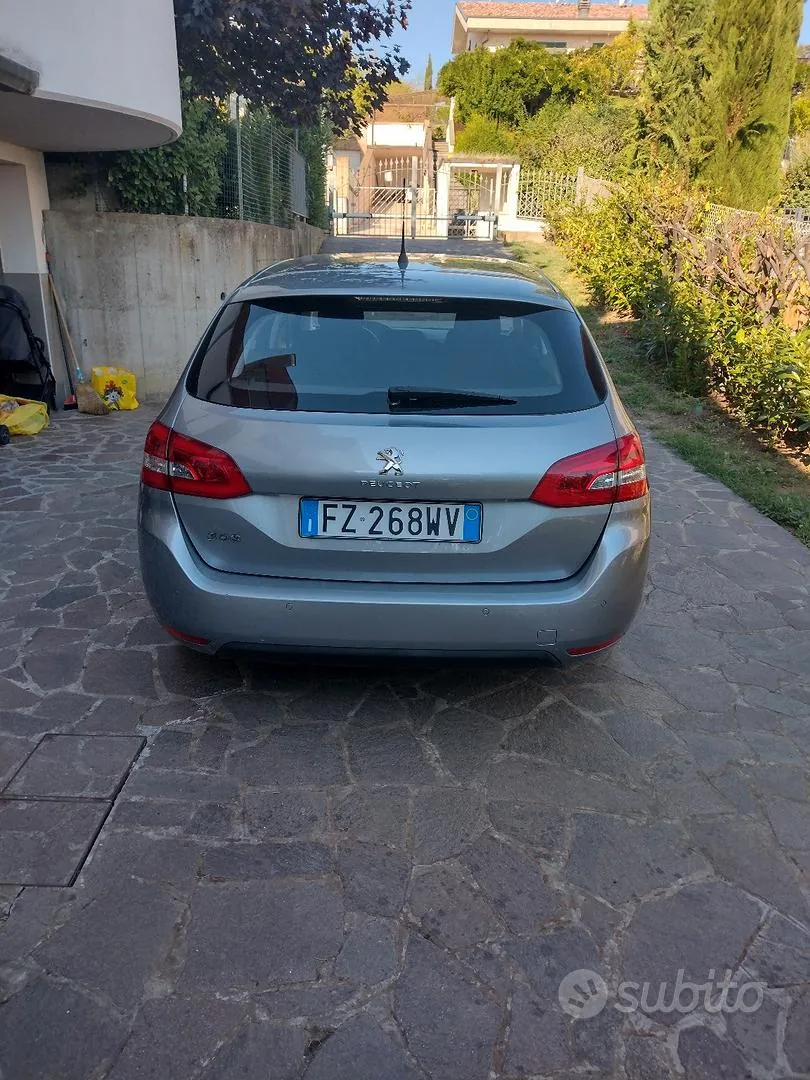 Peugeot 308 2020 photo 3