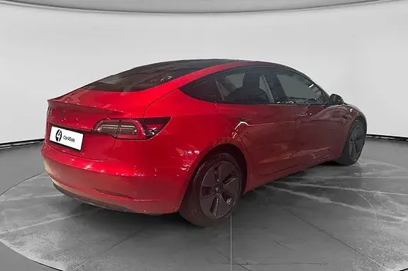 Tesla Model 3 2021 photo 4