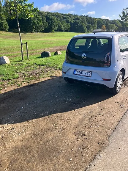 Volkswagen Up 2018 photo 4