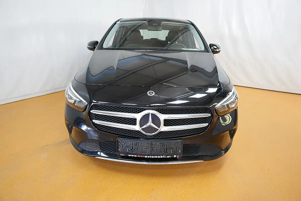 Mercedes-Benz B-Class 2021 photo 2
