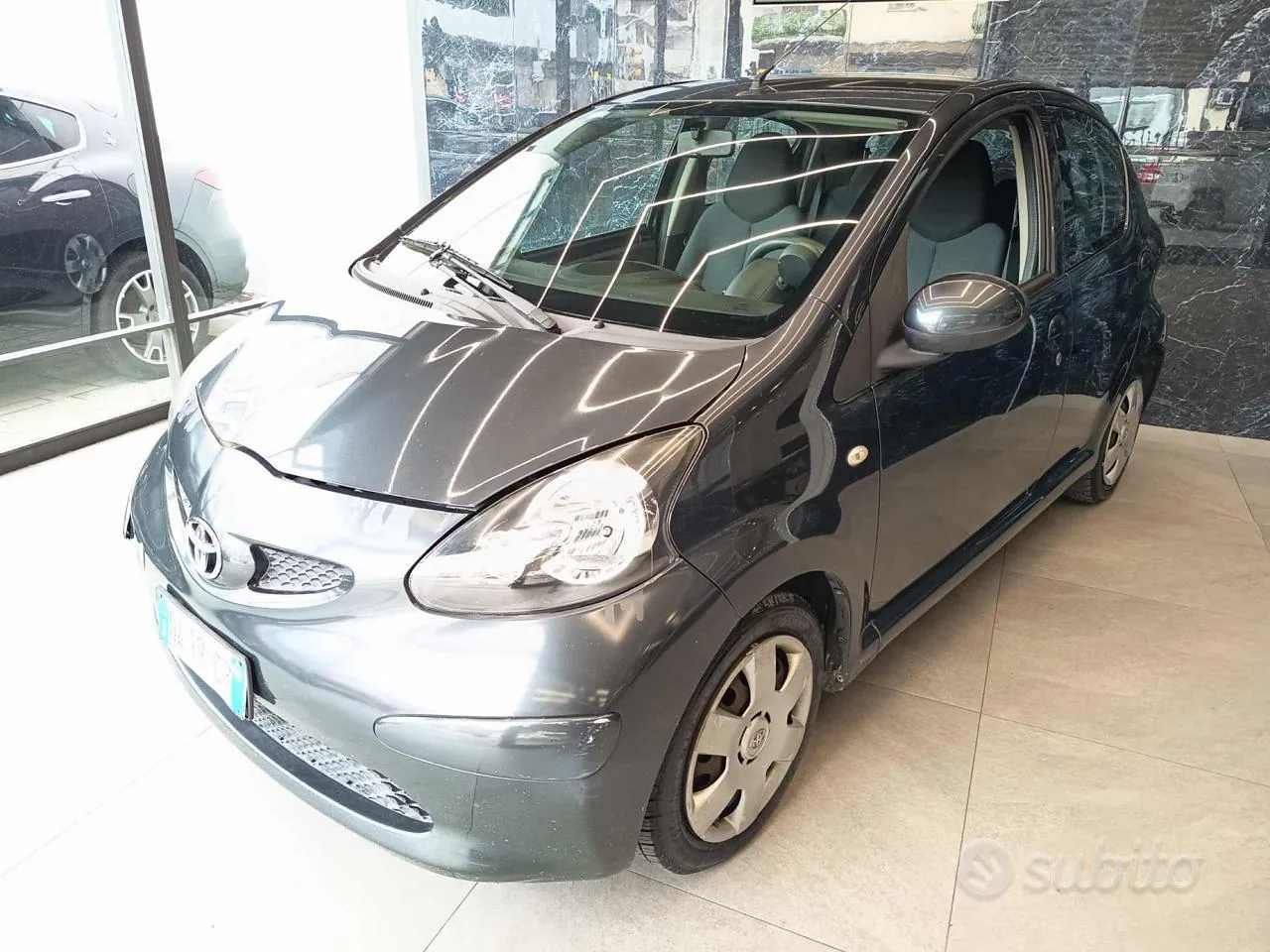 Toyota Aygo 2010 photo 2
