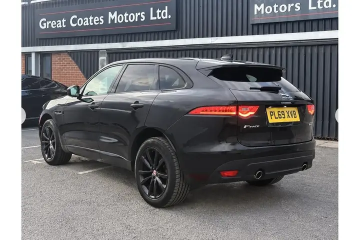 Jaguar F-Pace 2020 photo 3