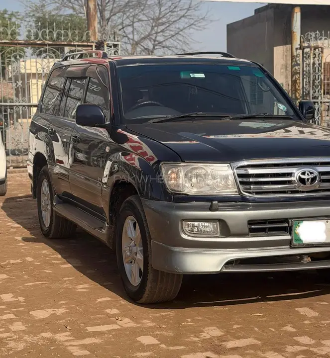 Toyota Land Cruiser