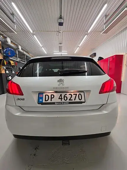 Peugeot 308 2014 photo 4