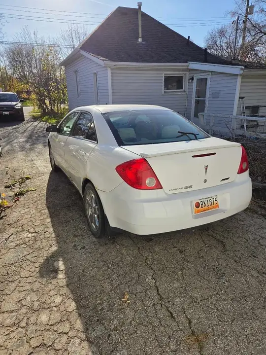 Pontiac G6 2009 photo 3