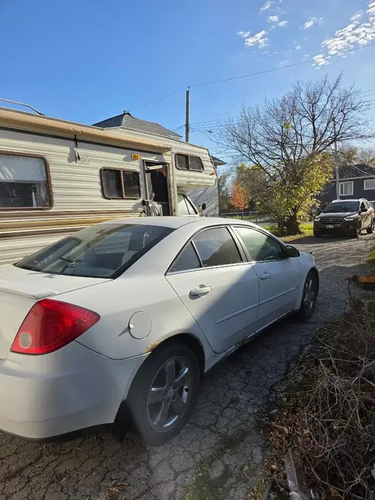 Pontiac G6 2009 photo 4