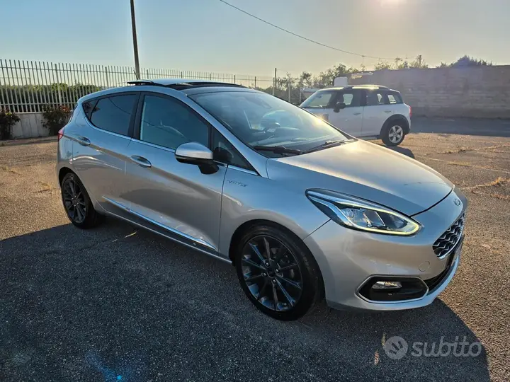 Ford Fiesta 2018 photo 2