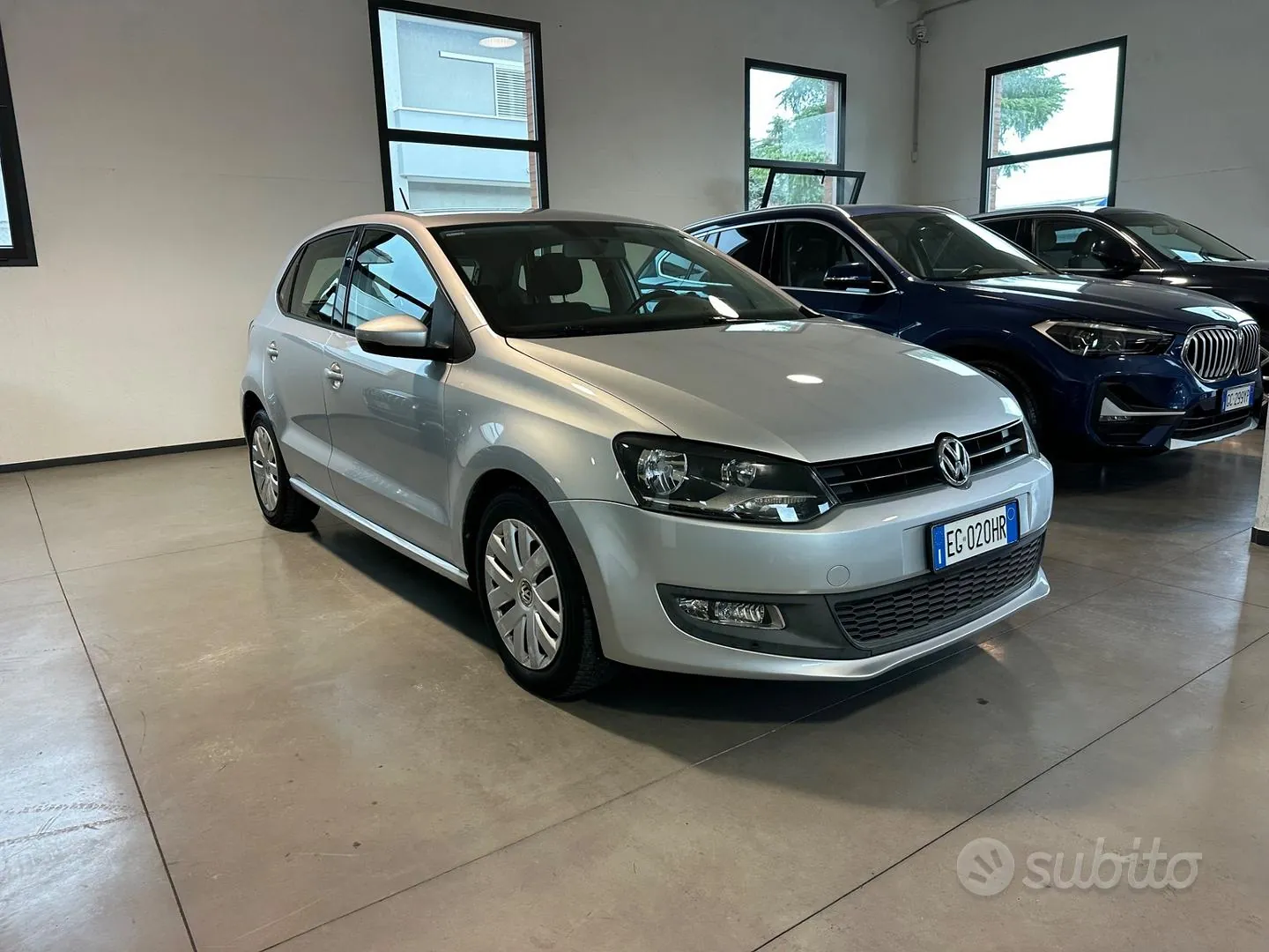 Volkswagen Polo 2011 photo 2