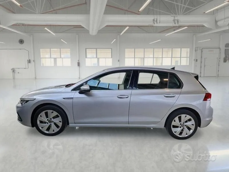 Volkswagen Golf 2022 photo 5