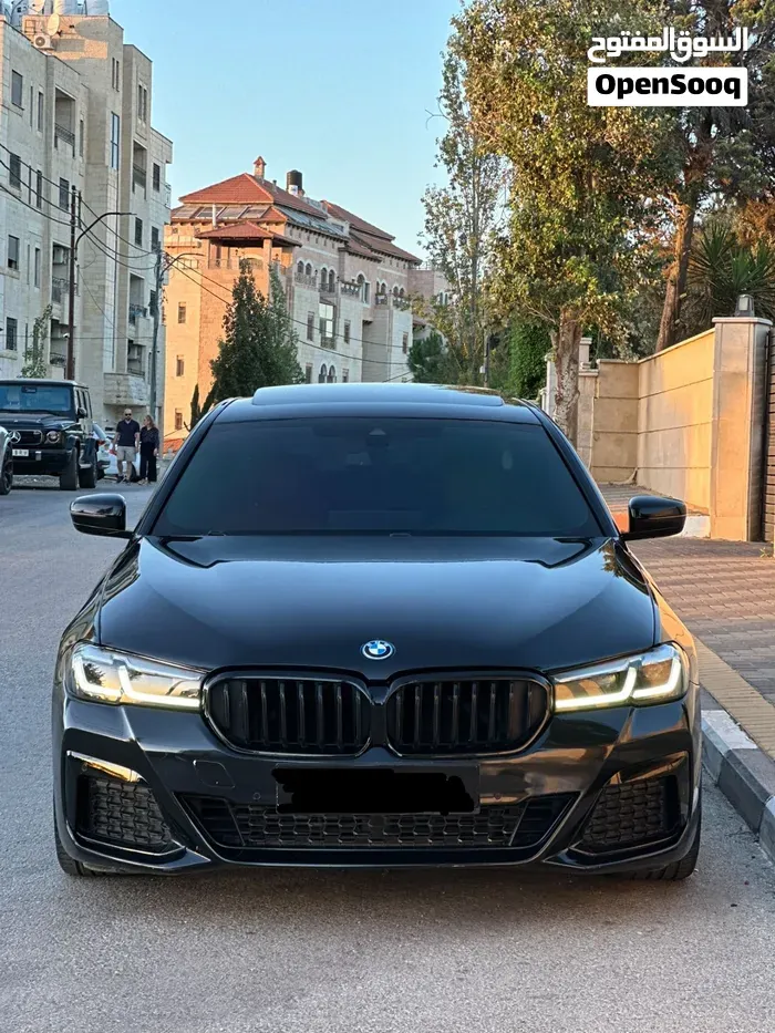 BMW 5 Series 2022 photo 2
