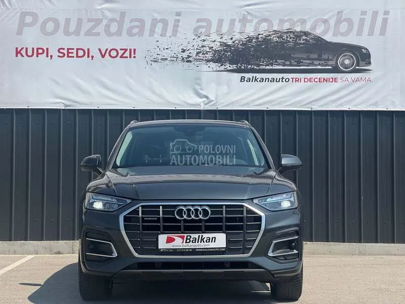 Audi Q5 2022 photo 2