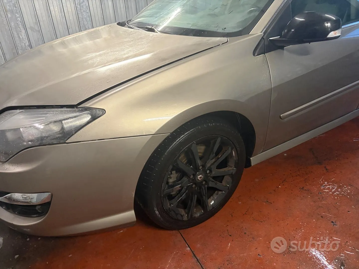 Renault Laguna 2015 photo 3