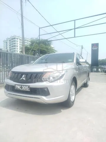 Mitsubishi Triton