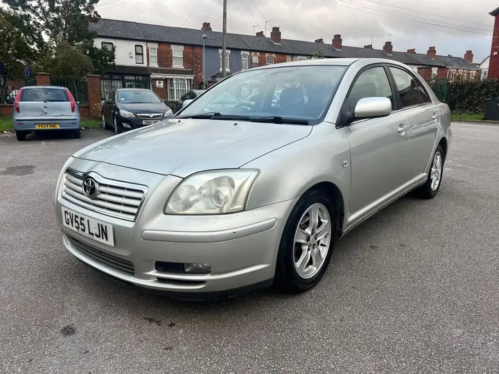 Toyota Avensis 2005 photo 3