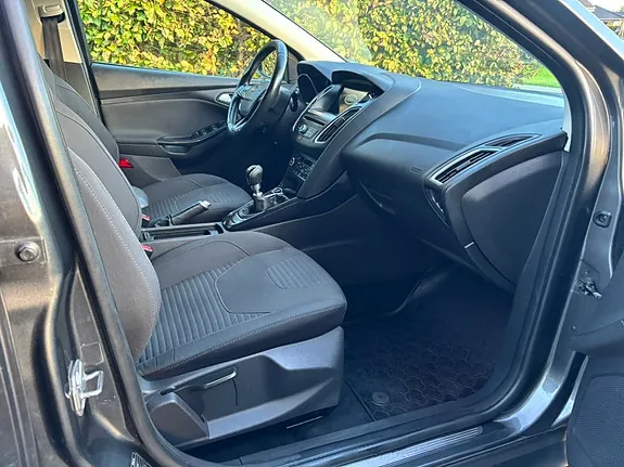 Ford Focus 2018 photo 5