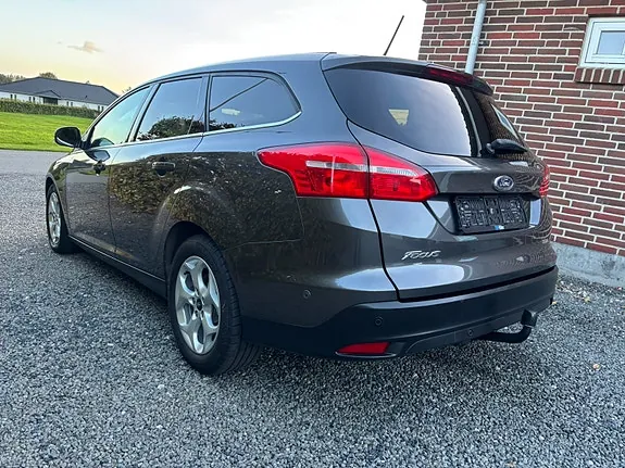 Ford Focus 2018 photo 4