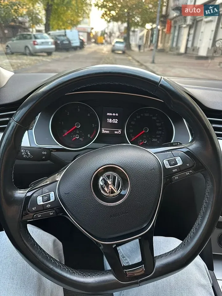 Volkswagen Passat 2019 photo 4