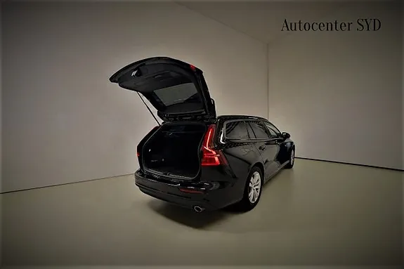 Volvo V60 2019 photo 5