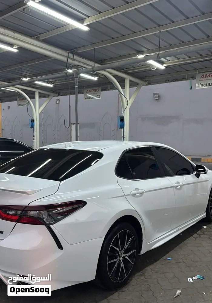 Toyota Camry 2022 photo 4