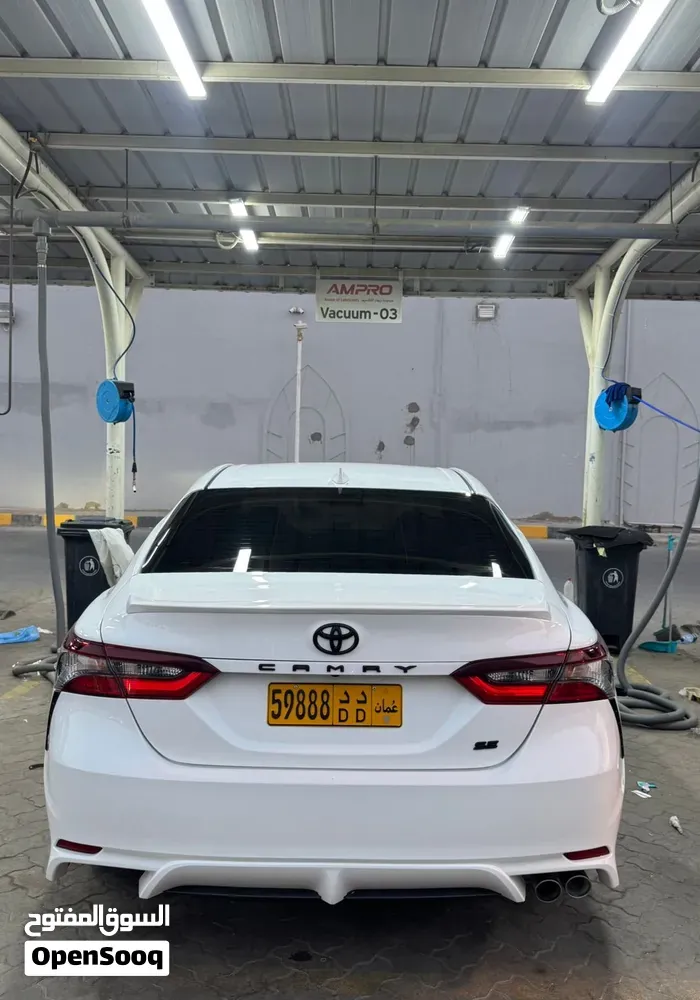 Toyota Camry 2022 photo 3