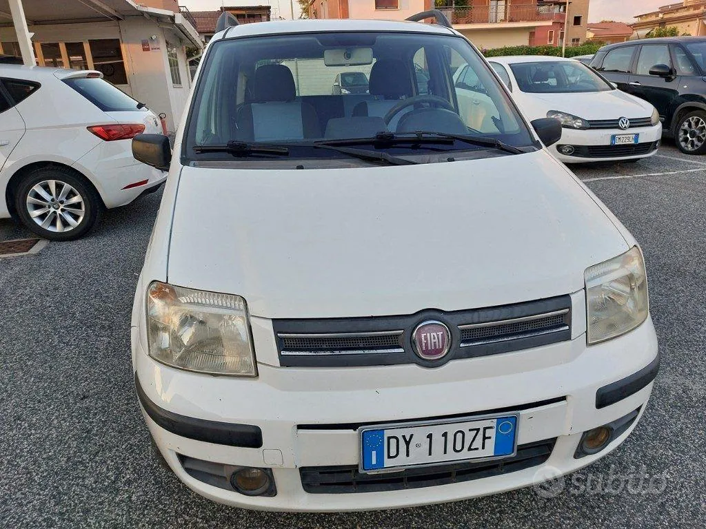 Fiat Panda 2009 photo 2