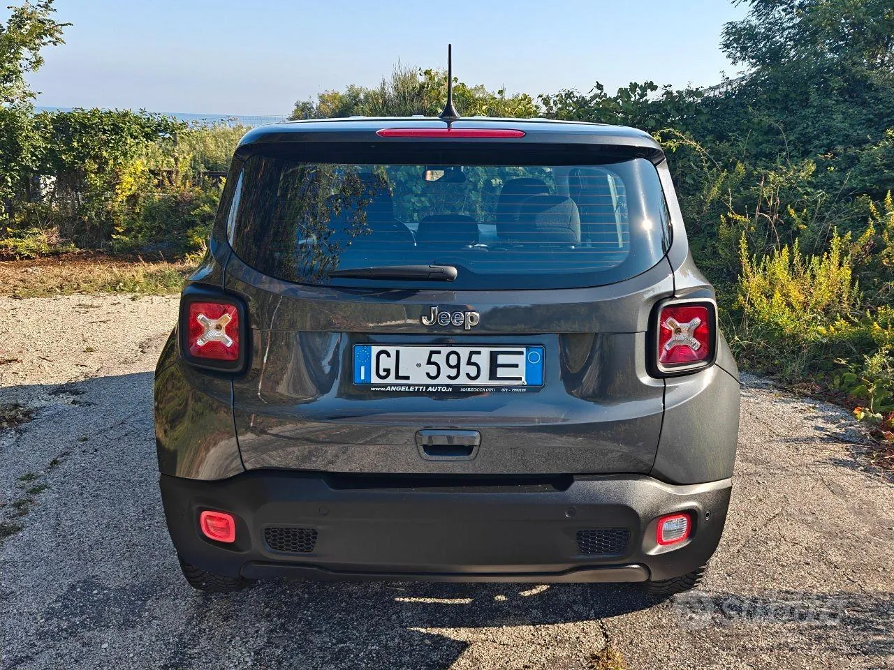 Jeep Renegade 2023 photo 5