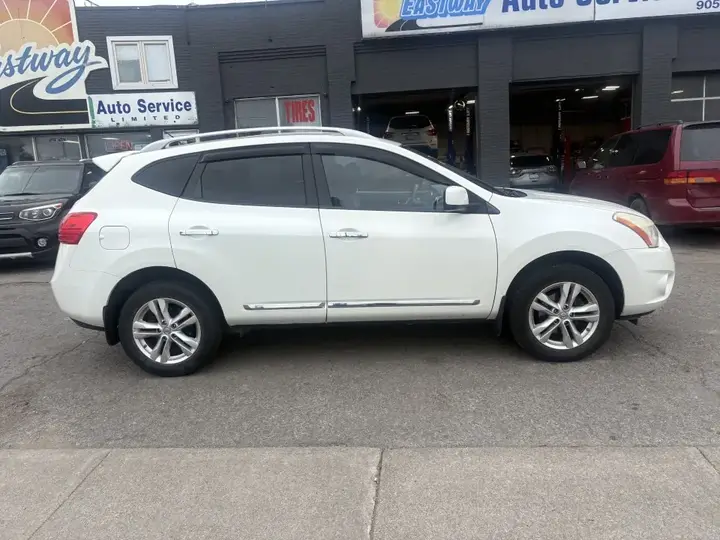Nissan Rogue 2012 photo 3