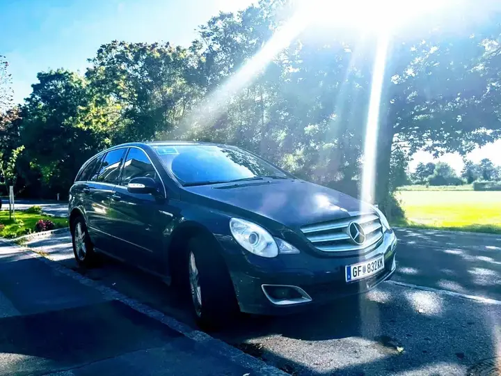 Mercedes-Benz R-Class
