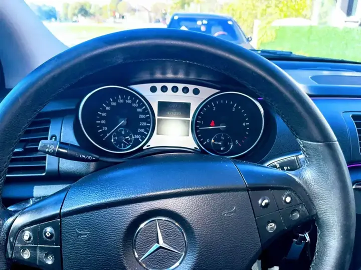 Mercedes-Benz R-Class 2007 photo 3