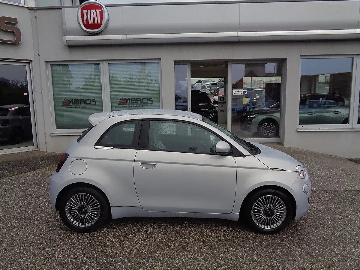 Fiat 500 photo 2