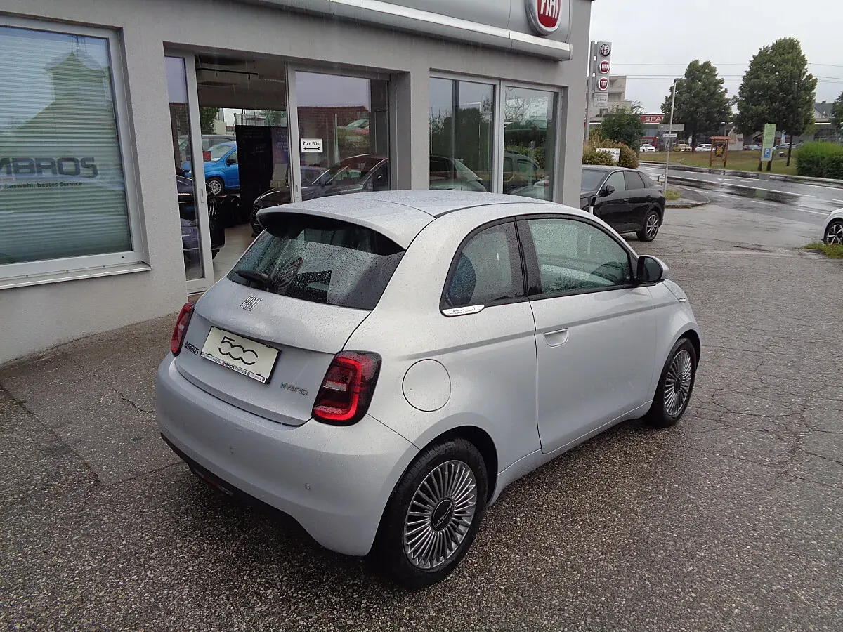 Fiat 500 photo 3