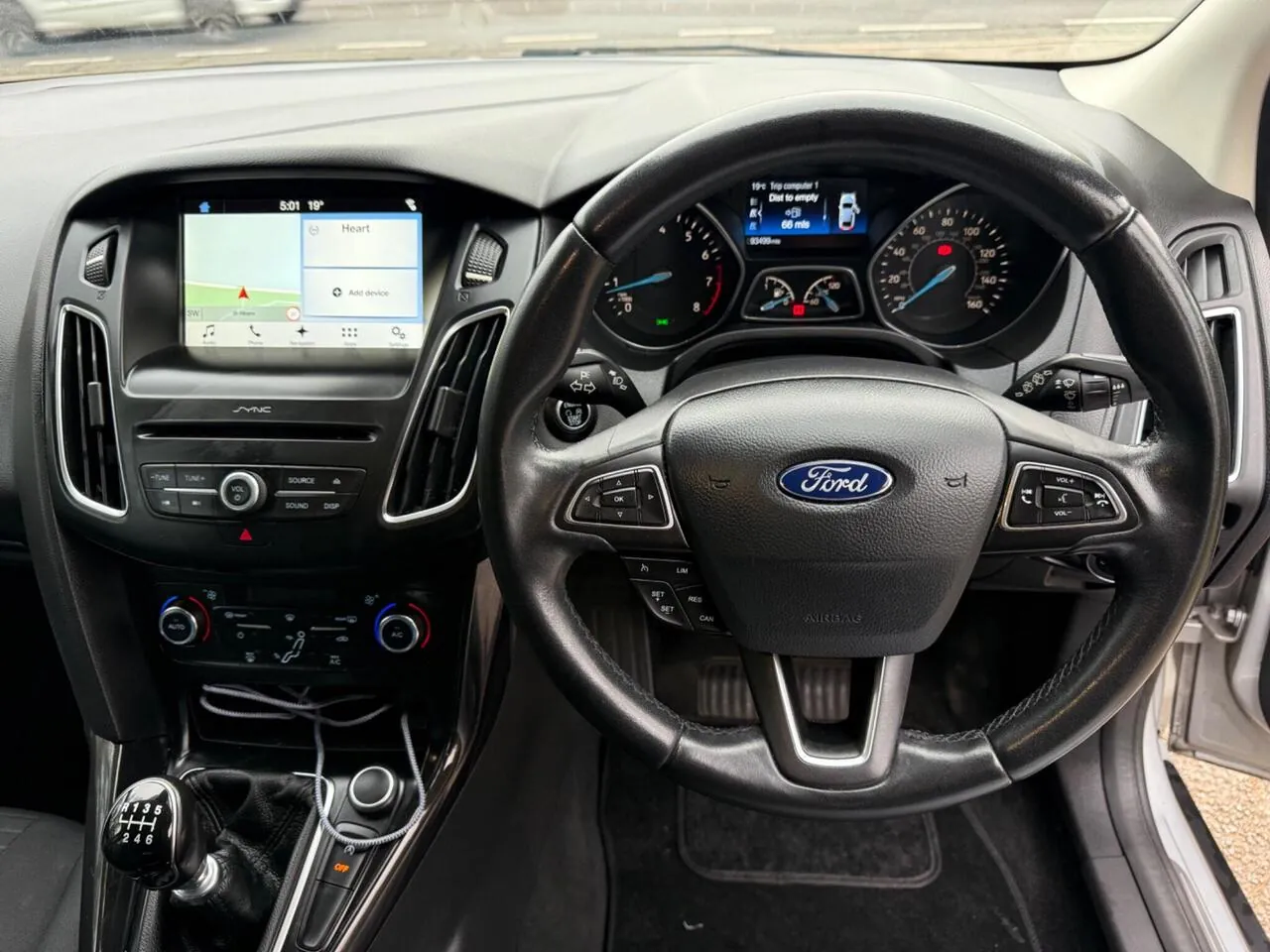 Ford Focus 2017 photo 2