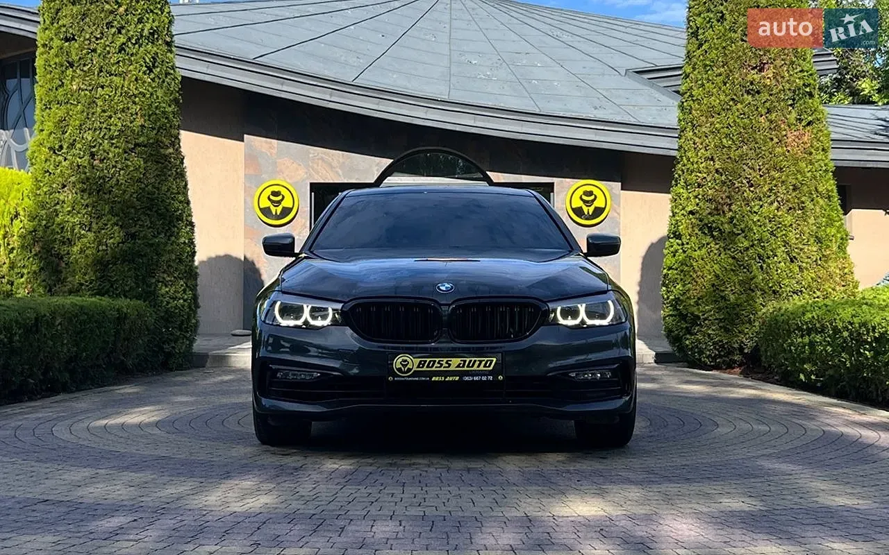 BMW 5 Series 2017 photo 2