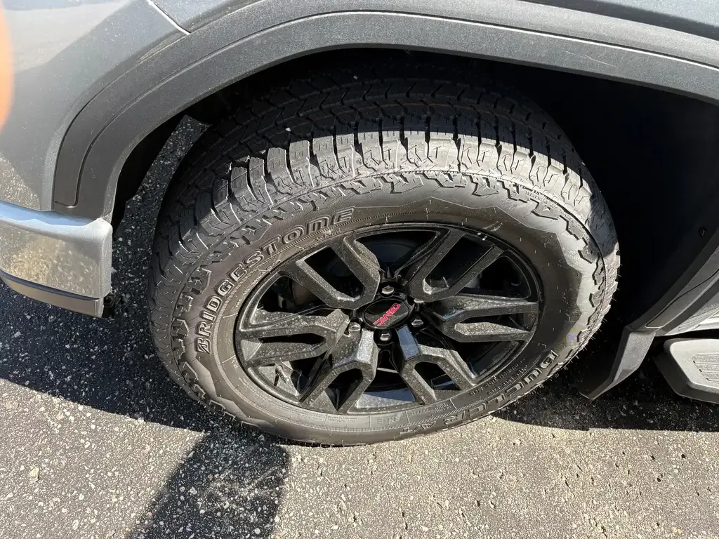 GMC Sierra 1500 2026 photo 3