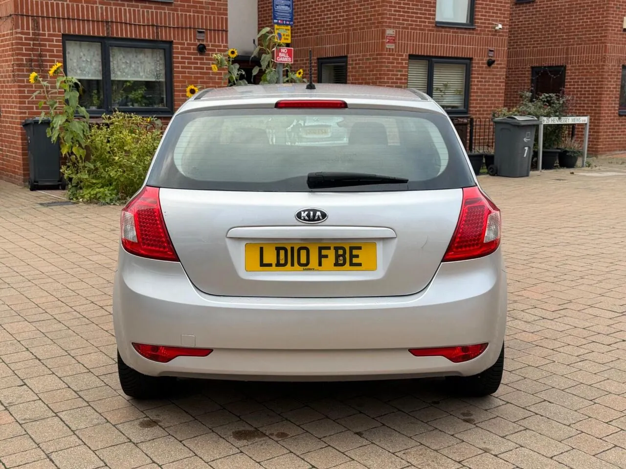 Kia Ceed 2010 photo 5