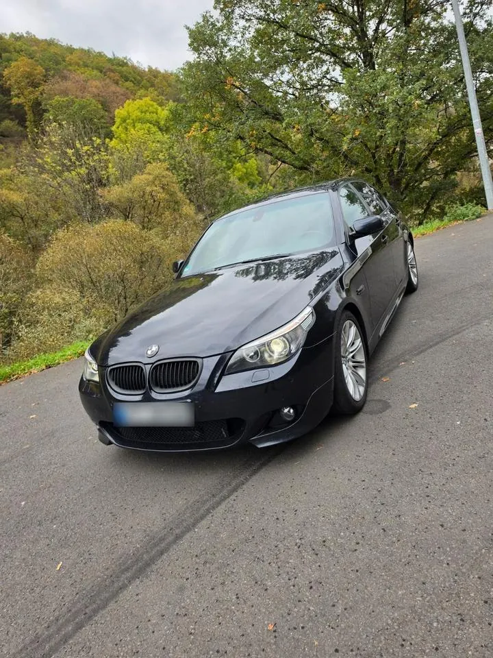 BMW 530I